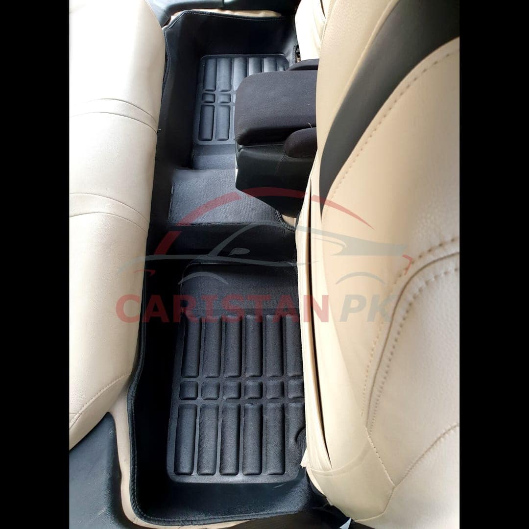 Honda Civic 5D Floor Mats Black 2016-21