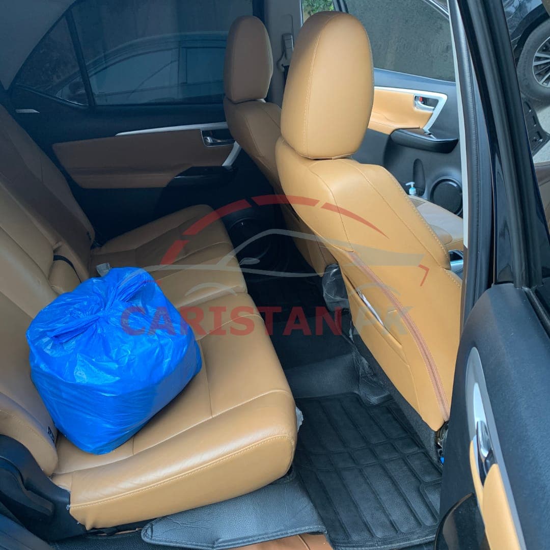 Toyota Fortuner 5D Floor Mats Black 2016-22 5 Piece Set