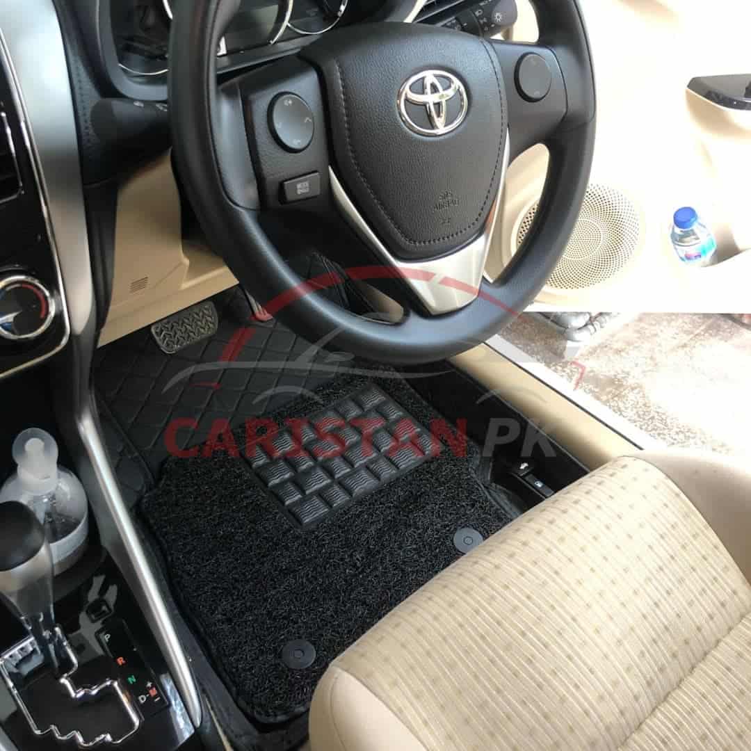Toyota Yaris 9D Premium Floor Mats Black With Black Grass 1